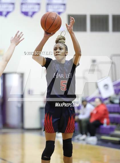Thumbnail 1 in Bishop Hartley vs. Teays Valley (OGBR Classic in the City) photogallery.