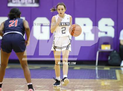 Thumbnail 3 in Bishop Hartley vs. Teays Valley (OGBR Classic in the City) photogallery.
