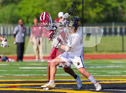 Thumbnail 2 in Bay Shore @  Commack (Section XI Div I Class A Playoffs Round One) photogallery.