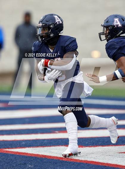Thumbnail 2 in Trinity @ Allen (UIL 6A Division 1 Regional Semifinal) photogallery.
