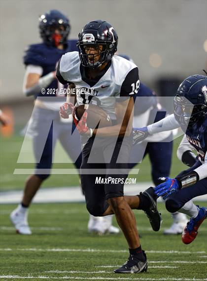 Thumbnail 2 in Trinity @ Allen (UIL 6A Division 1 Regional Semifinal) photogallery.