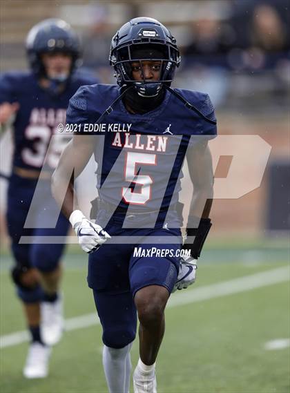 Thumbnail 3 in Trinity @ Allen (UIL 6A Division 1 Regional Semifinal) photogallery.