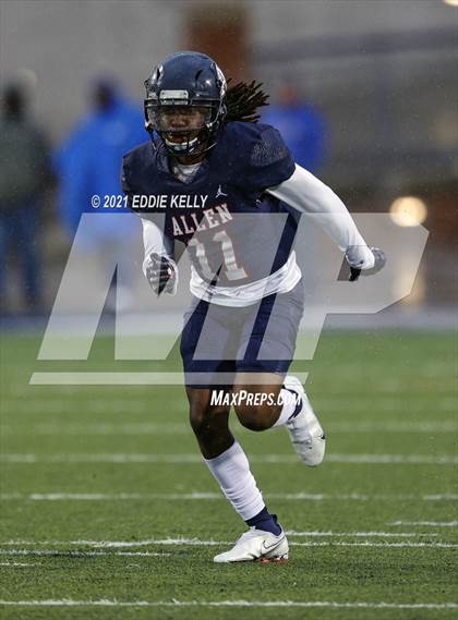 Thumbnail 3 in Trinity @ Allen (UIL 6A Division 1 Regional Semifinal) photogallery.