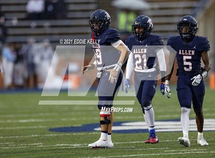 Thumbnail 3 in Trinity @ Allen (UIL 6A Division 1 Regional Semifinal) photogallery.