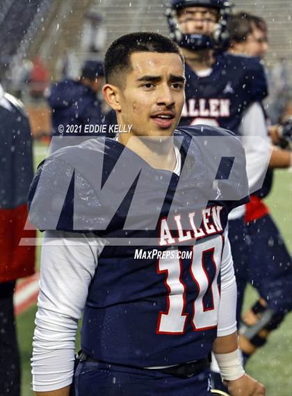 Thumbnail 2 in Trinity @ Allen (UIL 6A Division 1 Regional Semifinal) photogallery.