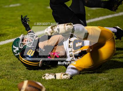Thumbnail 1 in Haslett vs. Williamston (MHSAA D-4 Dist-1: FINAL) photogallery.