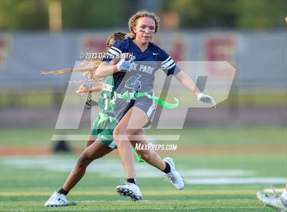 Thumbnail 3 in Staley vs Oak Park (Winnetonka Jamboree) photogallery.