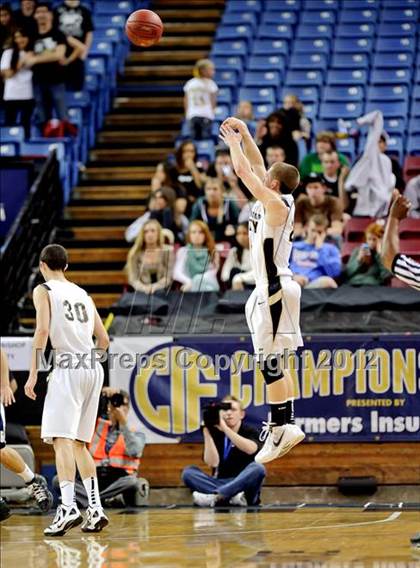 Thumbnail 3 in Archbishop Mitty vs. La Costa Canyon (CIF State D2 Final) photogallery.
