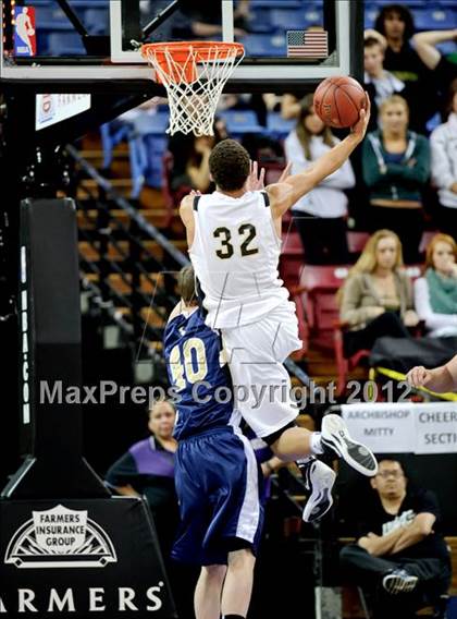 Thumbnail 3 in Archbishop Mitty vs. La Costa Canyon (CIF State D2 Final) photogallery.