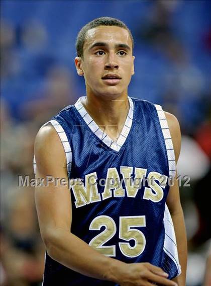 Thumbnail 3 in Archbishop Mitty vs. La Costa Canyon (CIF State D2 Final) photogallery.