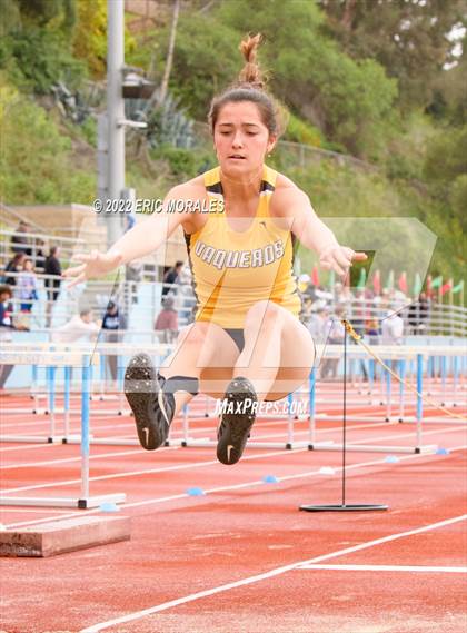 Thumbnail 3 in UC Track Classic (Jumps) photogallery.
