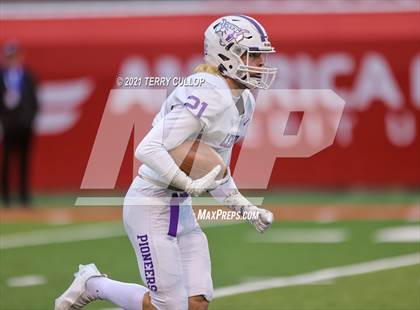 Thumbnail 1 in Lehi vs. Stansbury (UHSAA 5A Semifinal) photogallery.
