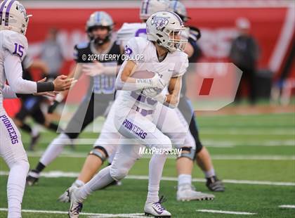 Thumbnail 1 in Lehi vs. Stansbury (UHSAA 5A Semifinal) photogallery.