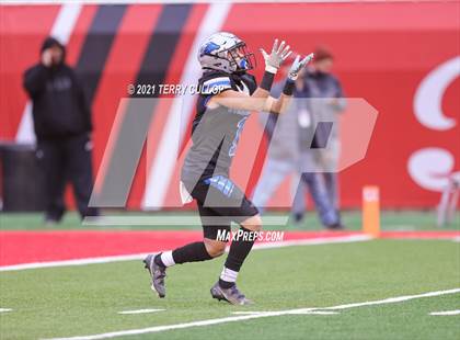 Thumbnail 2 in Lehi vs. Stansbury (UHSAA 5A Semifinal) photogallery.