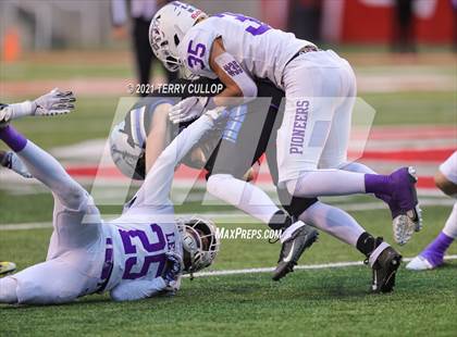 Thumbnail 1 in Lehi vs. Stansbury (UHSAA 5A Semifinal) photogallery.