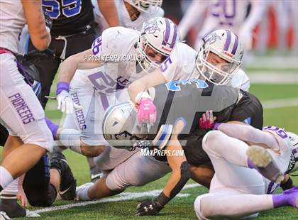 Thumbnail 1 in Lehi vs. Stansbury (UHSAA 5A Semifinal) photogallery.