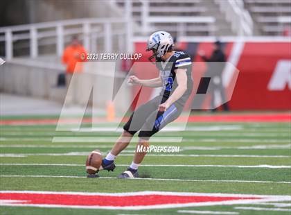 Thumbnail 3 in Lehi vs. Stansbury (UHSAA 5A Semifinal) photogallery.