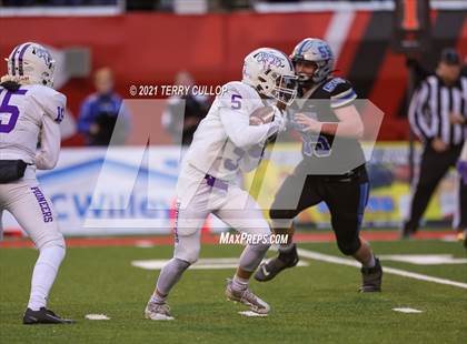 Thumbnail 2 in Lehi vs. Stansbury (UHSAA 5A Semifinal) photogallery.