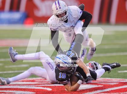 Thumbnail 3 in Lehi vs. Stansbury (UHSAA 5A Semifinal) photogallery.