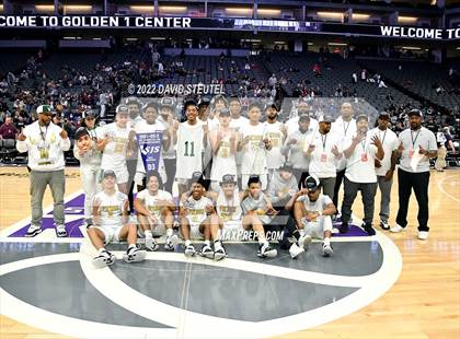 Thumbnail 1 in Central Catholic vs. Vanden (CIF SJS D3 Final) photogallery.