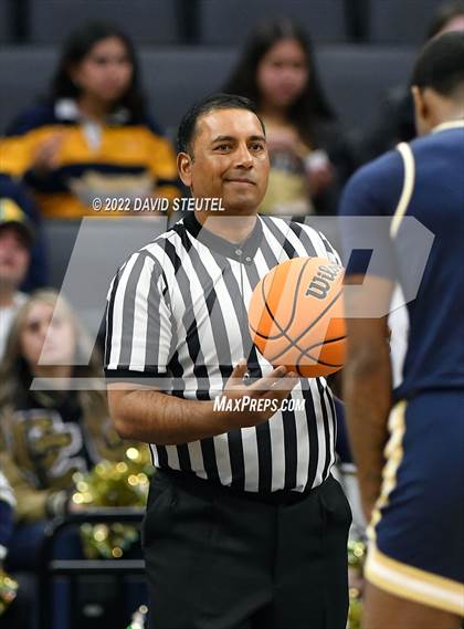 Thumbnail 1 in Central Catholic vs. Vanden (CIF SJS D3 Final) photogallery.