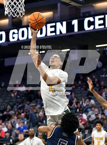 Thumbnail 3 in Central Catholic vs. Vanden (CIF SJS D3 Final) photogallery.