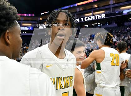 Thumbnail 2 in Central Catholic vs. Vanden (CIF SJS D3 Final) photogallery.