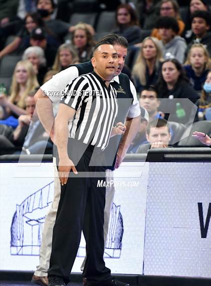 Thumbnail 1 in Central Catholic vs. Vanden (CIF SJS D3 Final) photogallery.