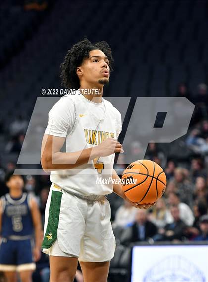 Thumbnail 3 in Central Catholic vs. Vanden (CIF SJS D3 Final) photogallery.