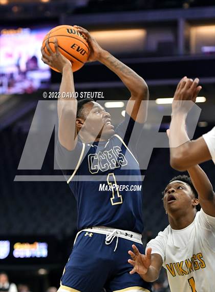 Thumbnail 3 in Central Catholic vs. Vanden (CIF SJS D3 Final) photogallery.