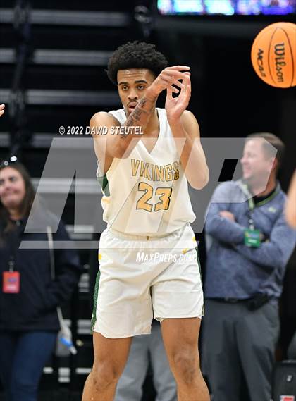 Thumbnail 2 in Central Catholic vs. Vanden (CIF SJS D3 Final) photogallery.