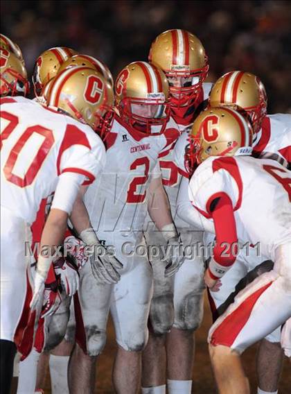 Thumbnail 1 in Centennial @ Bakersfield (CIF CS D1 Quarterfinals) photogallery.