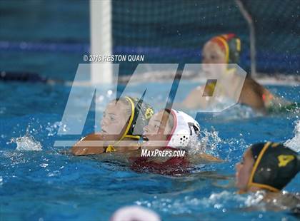 Thumbnail 2 in San Clemente vs. Santa Barbara (CIF-SS D2 Semi-Final) photogallery.