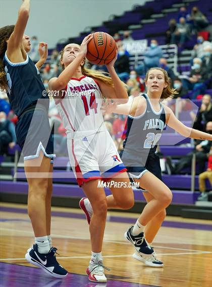 Thumbnail 1 in Roncalli vs. Perry Meridian (IHSAA 4A Sectional Championship) photogallery.