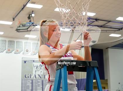 Thumbnail 1 in Roncalli vs. Perry Meridian (IHSAA 4A Sectional Championship) photogallery.