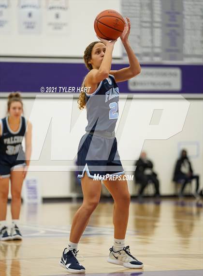 Thumbnail 1 in Roncalli vs. Perry Meridian (IHSAA 4A Sectional Championship) photogallery.