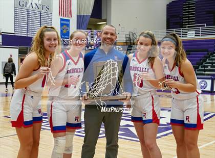 Thumbnail 3 in Roncalli vs. Perry Meridian (IHSAA 4A Sectional Championship) photogallery.