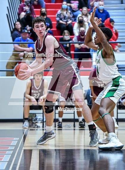 Thumbnail 1 in White Oak @ Tatum (UIL 3A Regional Semifinal) photogallery.