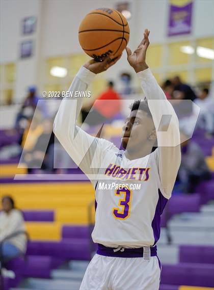 Thumbnail 3 in North Clayton @ Hampton (Scrimmage) photogallery.