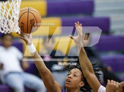 Thumbnail 3 in North Clayton @ Hampton (Scrimmage) photogallery.