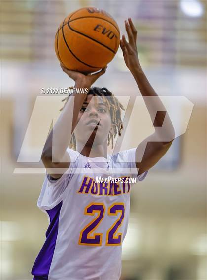Thumbnail 3 in North Clayton @ Hampton (Scrimmage) photogallery.