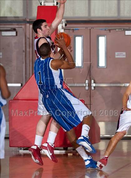 Thumbnail 1 in Tesoro vs. Jordan (MaxPreps Holiday Classic) photogallery.