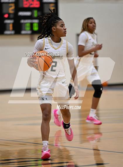 Thumbnail 1 in Grayson vs. IMG Academy (MLK Day Classic) photogallery.