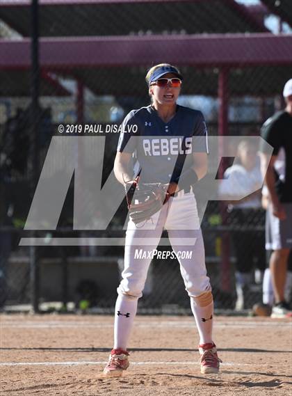 Thumbnail 1 in Columbine vs. Fossil Ridge (CHSAA 5A State Final) photogallery.