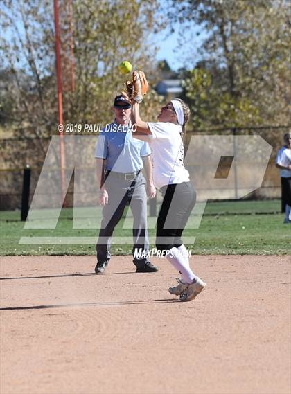 Thumbnail 3 in Columbine vs. Fossil Ridge (CHSAA 5A State Final) photogallery.
