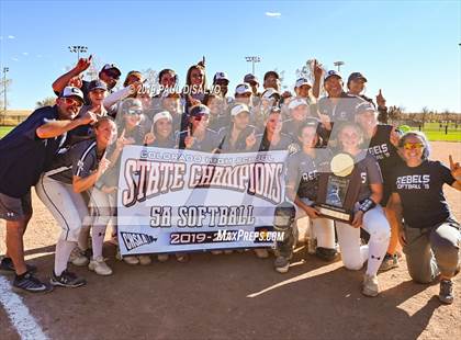 Thumbnail 2 in Columbine vs. Fossil Ridge (CHSAA 5A State Final) photogallery.