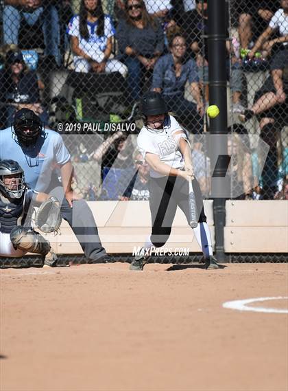 Thumbnail 2 in Columbine vs. Fossil Ridge (CHSAA 5A State Final) photogallery.
