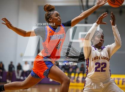Thumbnail 3 in Southaven @ DeSoto Central photogallery.