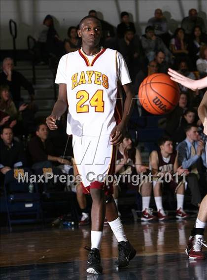 Thumbnail 1 in Cardinal Hayes vs. Monsignor Farrell (CHSAA Class A Quarterfinal) photogallery.