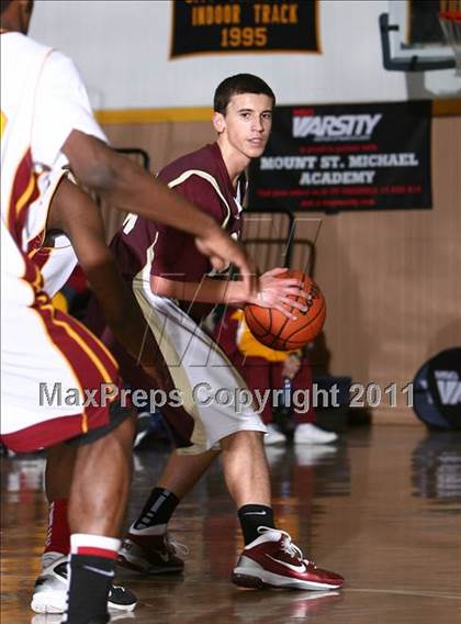 Thumbnail 3 in Cardinal Hayes vs. Monsignor Farrell (CHSAA Class A Quarterfinal) photogallery.